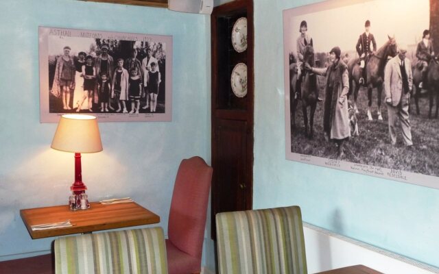 Swan Inn Hotel