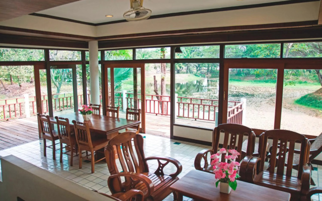 Tak Andaman Resort & Hotel