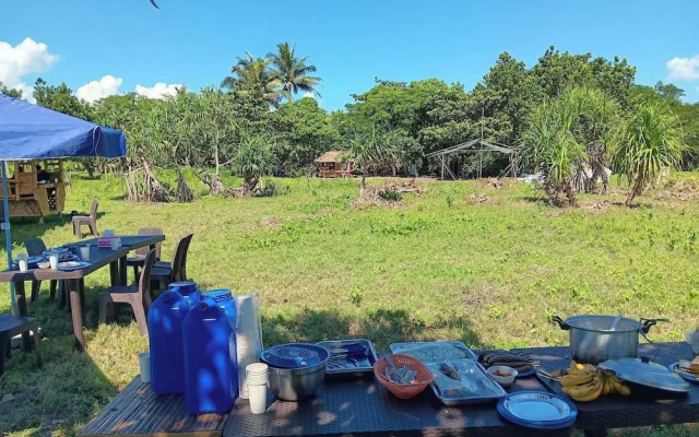 The Waves at Socorro Baler- Hotel A
