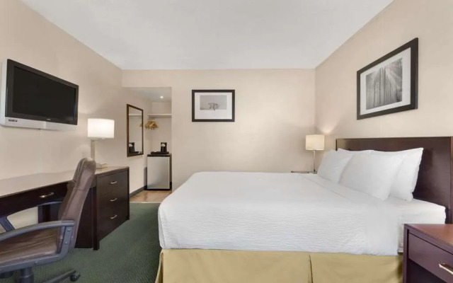 Days Inn - Lethbridge