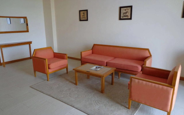 Hotel Akwa Palace