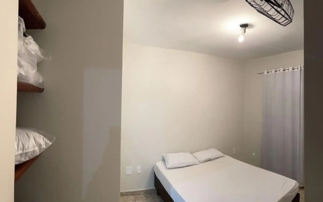 Apartamento a 200m da Praia do Morro com Wifi
