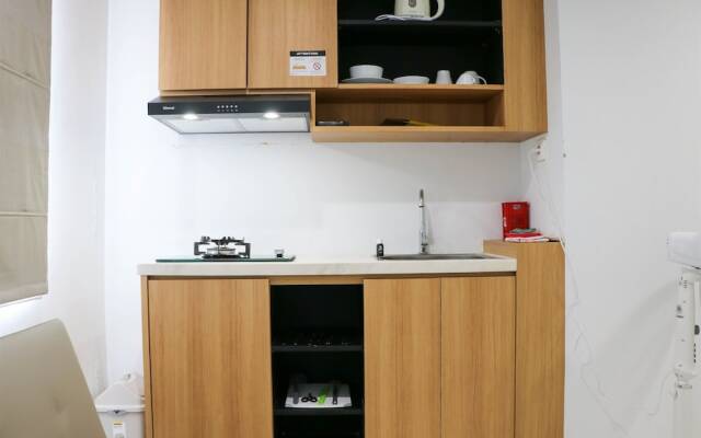 Minimalist And Cozy 1Br Patraland Urbano Apartment