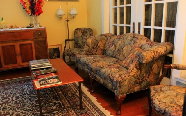 Maple Beach Bed & Breakfast