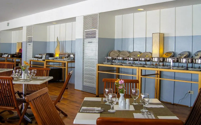 The Tides Hotel Boracay