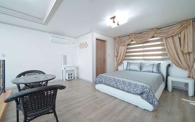 Yeongdeok Etermo Pension