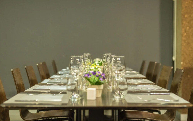 Hotel Abades Via Norte