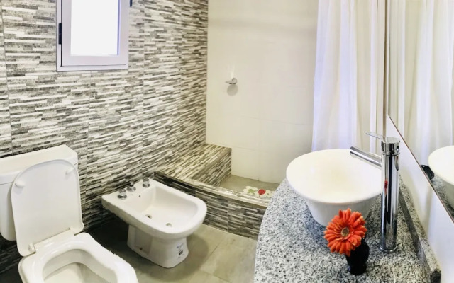 Apart Piquito de Oro