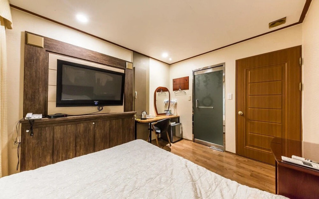 Sokcho Herb Motel