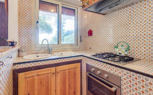 Scopello Flat with Panoramic Courtyard and Parking