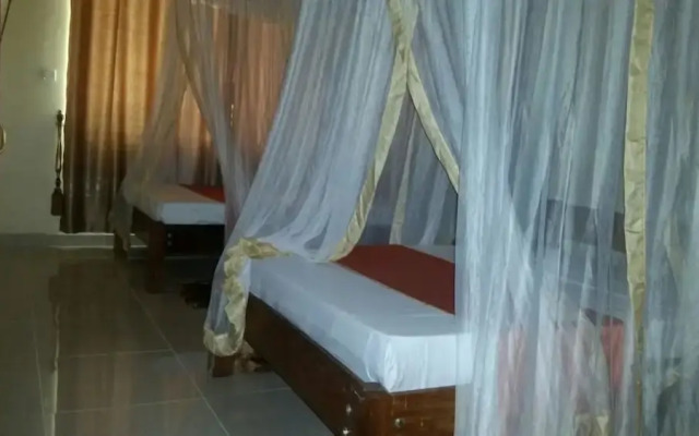 Jambo Travellers Hotel