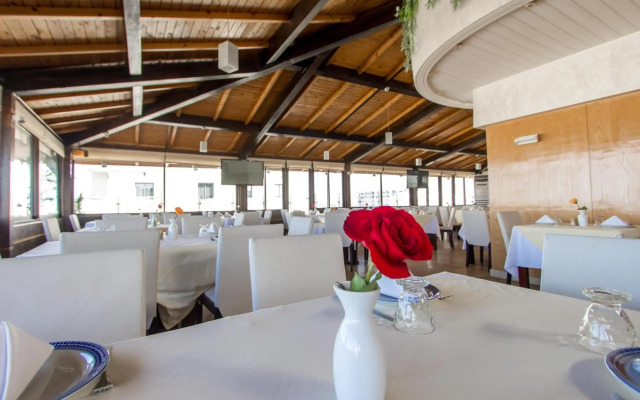 Hotel Zahrat Al Jabal