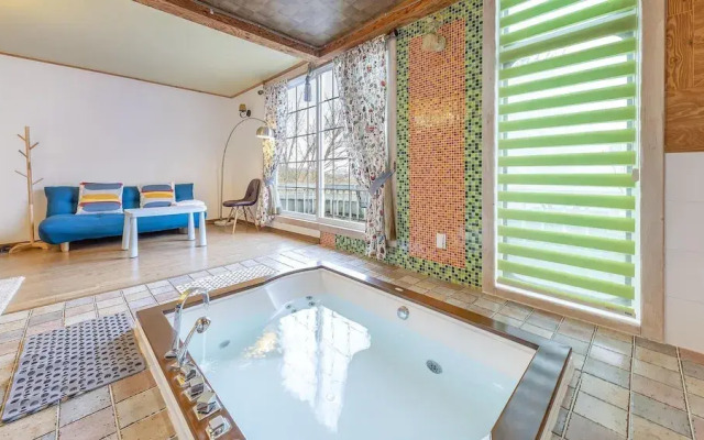 Gapyeong Monami spa Pension