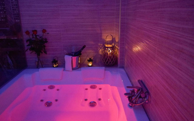 Nephele Luxury Suite