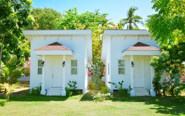 Casa Blanca by The Sea