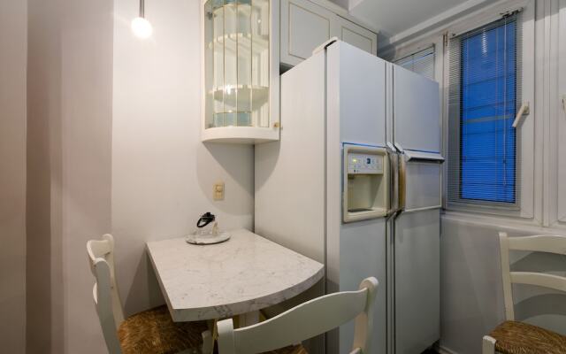 Maxrealty24 Slavyanskiy Bulvar Apartments