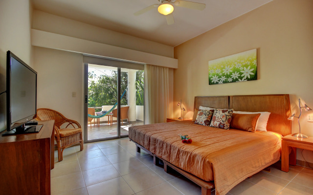Riviera Maya Suites