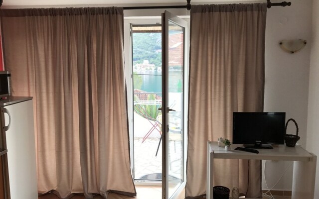 Apartments Ivanisevic