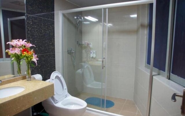 Meilun Boyue Hotel (Xiamen Railway Station Store)