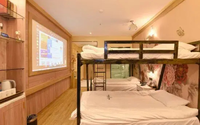 Feiyu Smart E-sports Hotel (Hefei University Town Anhui University Qingyuan Campus)