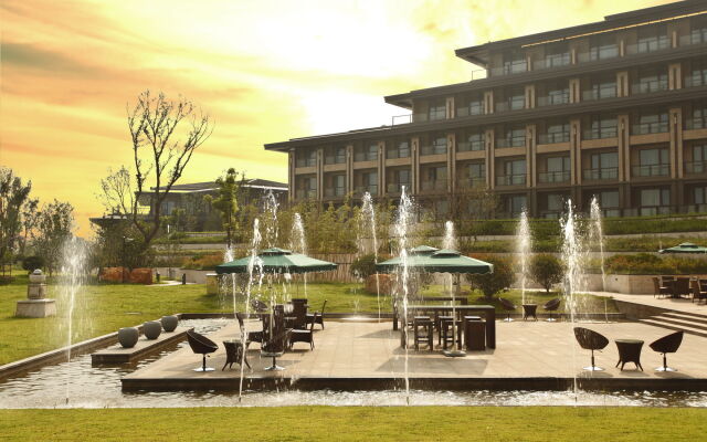 Crowne Plaza Xuzhou Dalong Lake by IHG