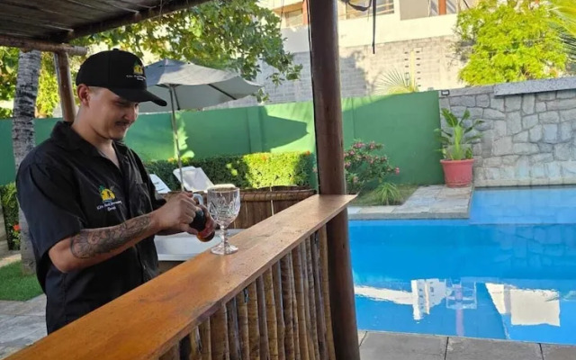 Kite And Dreaming Hotel