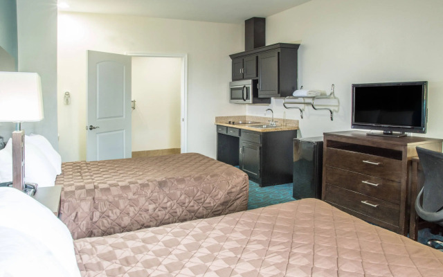 Spark by Hilton Daleville Roanoke North