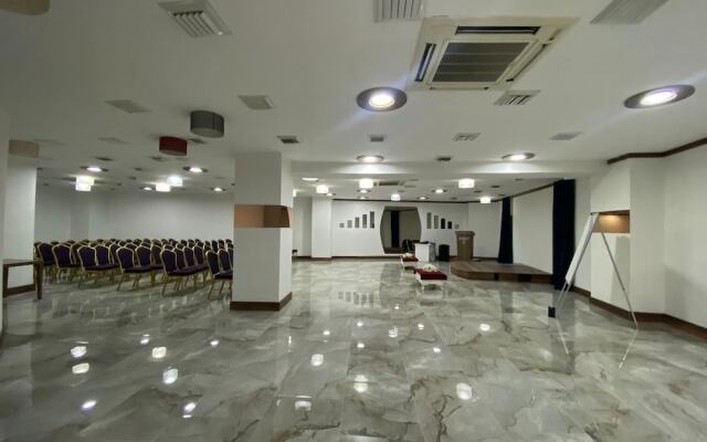 Usak Yucel Hotel
