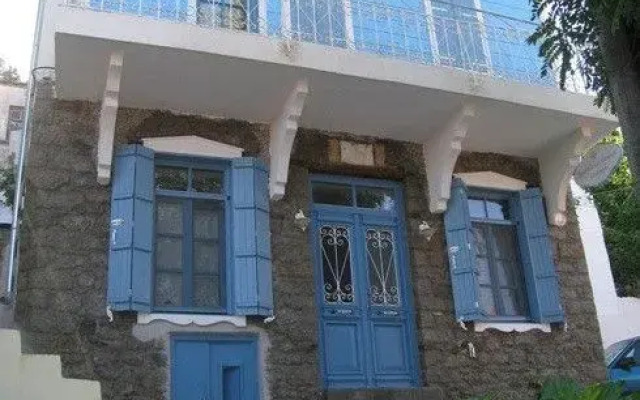 Atzanou Traditional House