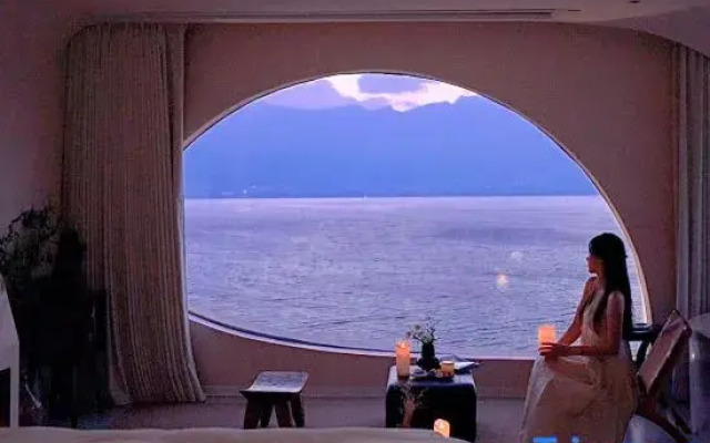 Sanjian·Twilight Diary Seaview Hotel