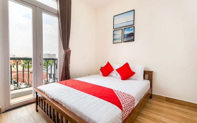 OYO 272 PVL Service Apartment