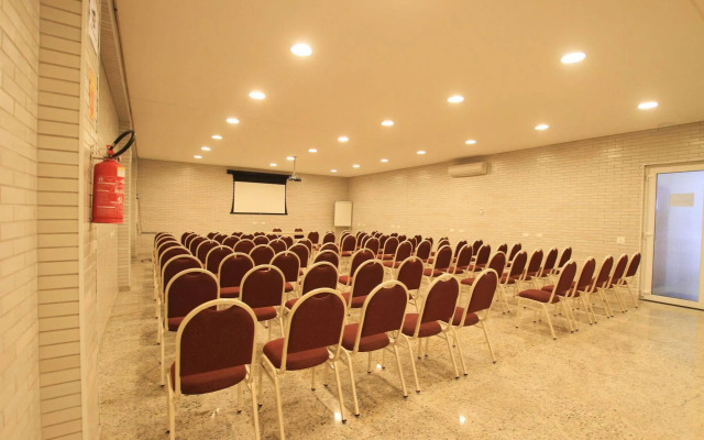Hotel Confiance Centro Cívico