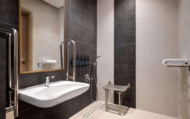 Ramada By Wyndham Riyadh King Fahd Road