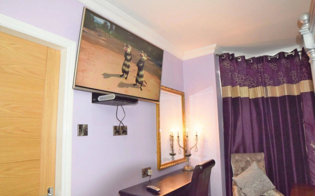 Dovedale Hotel