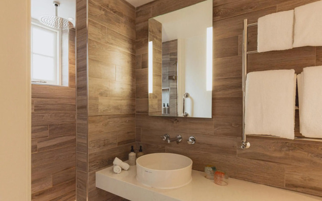 No.15 by GuestHouse, Bath
