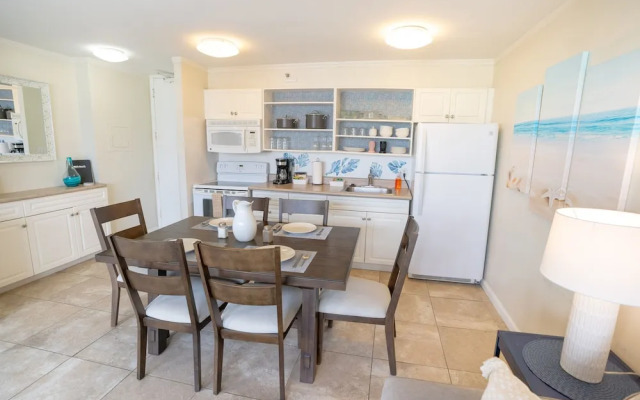 Tower 2 Suite 1207 1 Bedroom Condo