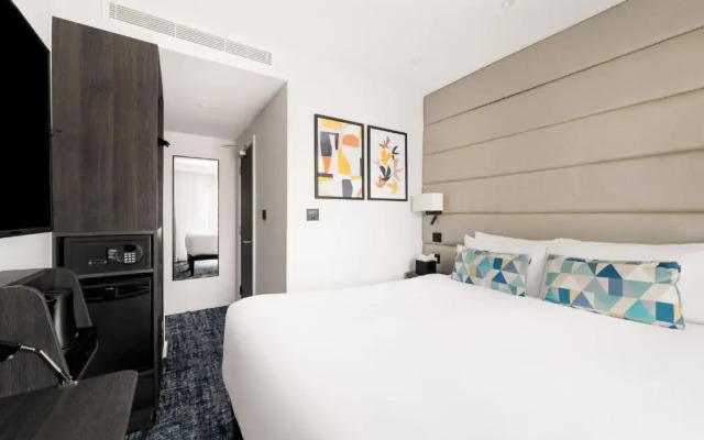 Signature London, The J Marylebone