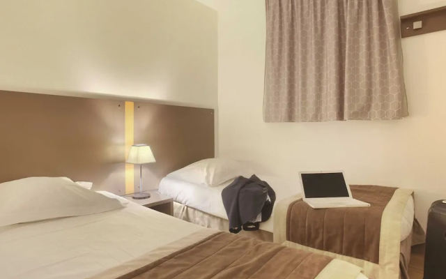 Neat Apartment With air Conditioning in the Heart of Cannes - Apartment in Cannes - Photo 3