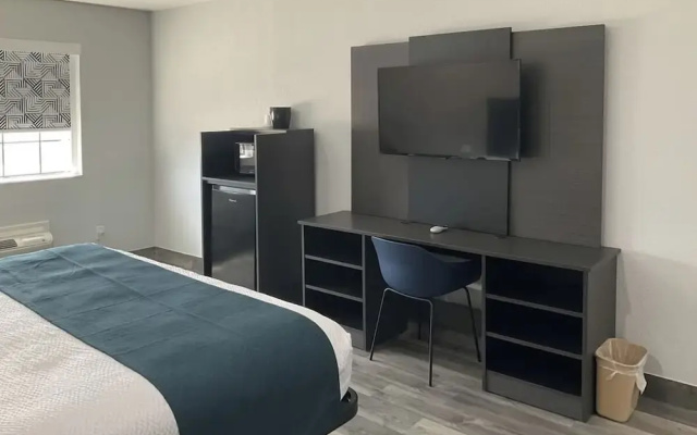 Studio 6 Suites Brenham, TX