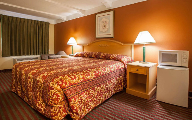 Rodeway Inn