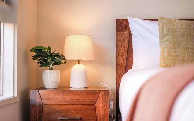 StayAU Newly Modern Comforts 3BRM Home Cranbourne