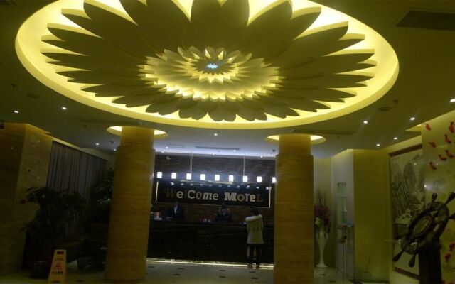 Motel 168 Fuyang Yingzhou Middle Road Branch