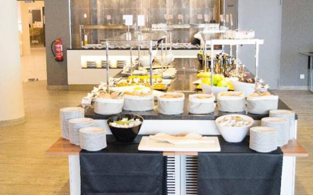 AP Maria Nova Lounge - Adults Friendly