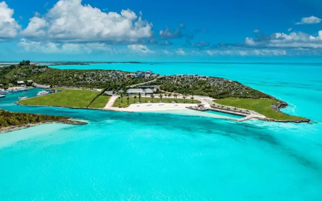 Oceanfront Luxury Villa Infinity Plunge Pools