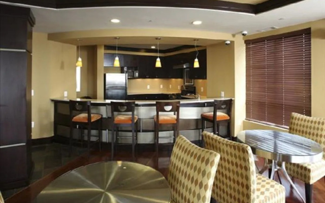 1401 Joyce on Pentagon Row by Global