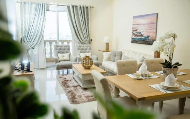 Al Hamra Village Holiday Apartments