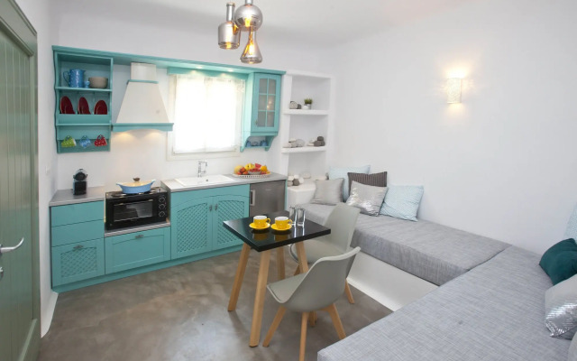 Naxos Euphoria Suites