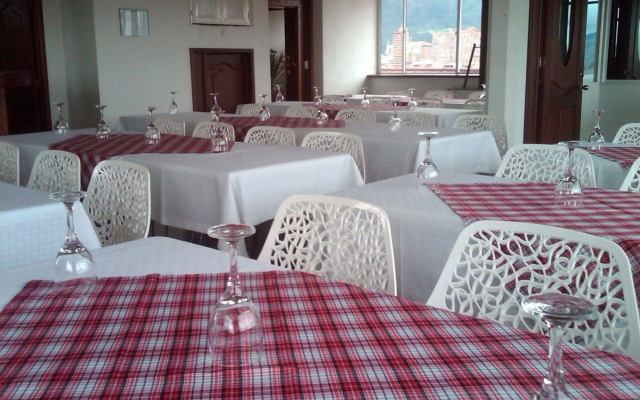 Blu Inn Hotel