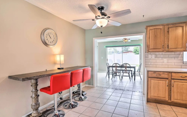 Sun-kissed Largo Escape: Private Pool & Patio