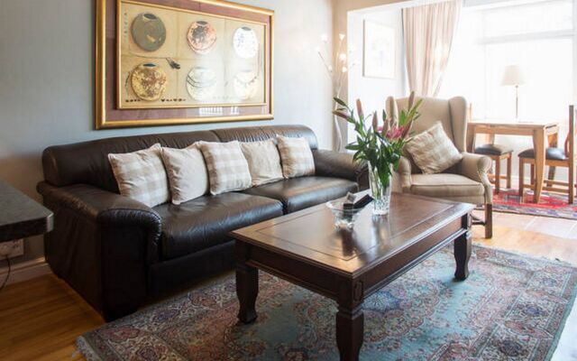 40 Winks Guest House Green Point Cape Town